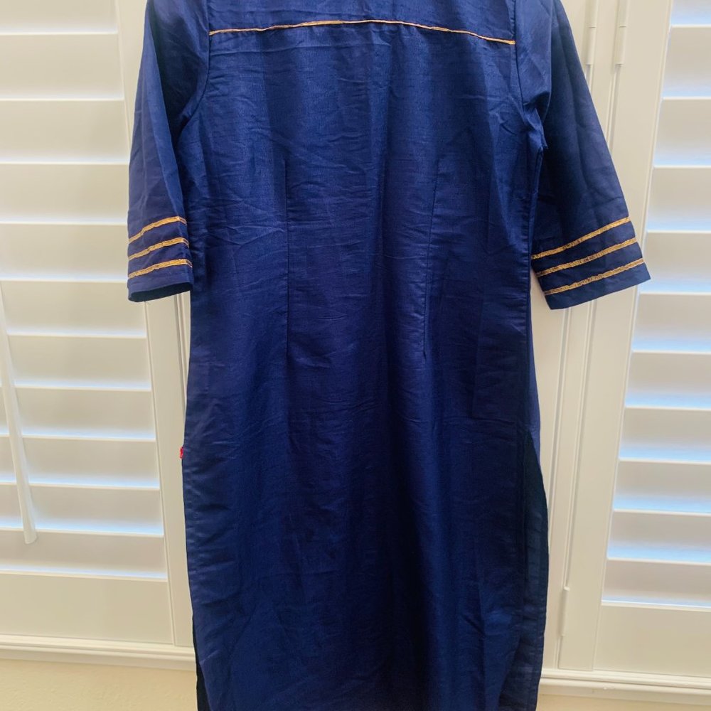 Indian Kurta - Picture 2 of 2